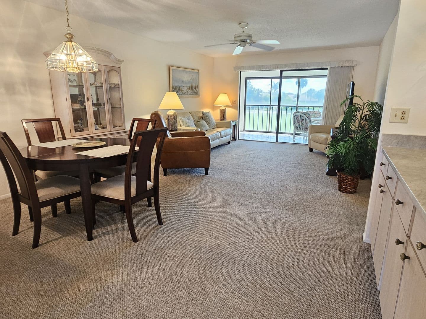 Venice Condo: 756 Avenida Estancia #B