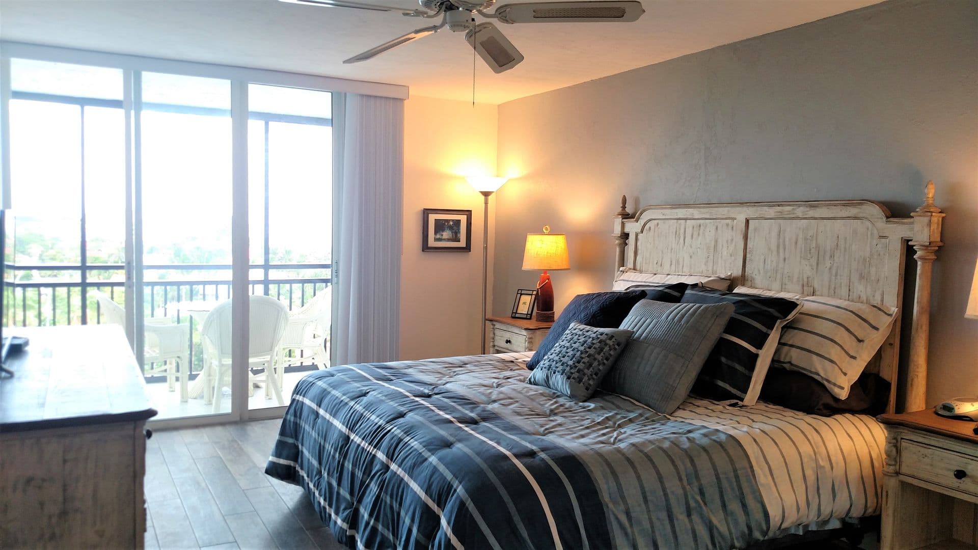 Venice House: 627 Alhambra Road #702