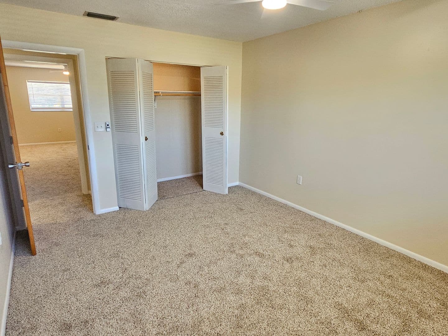 Venice Condo: 245 Center Road #211