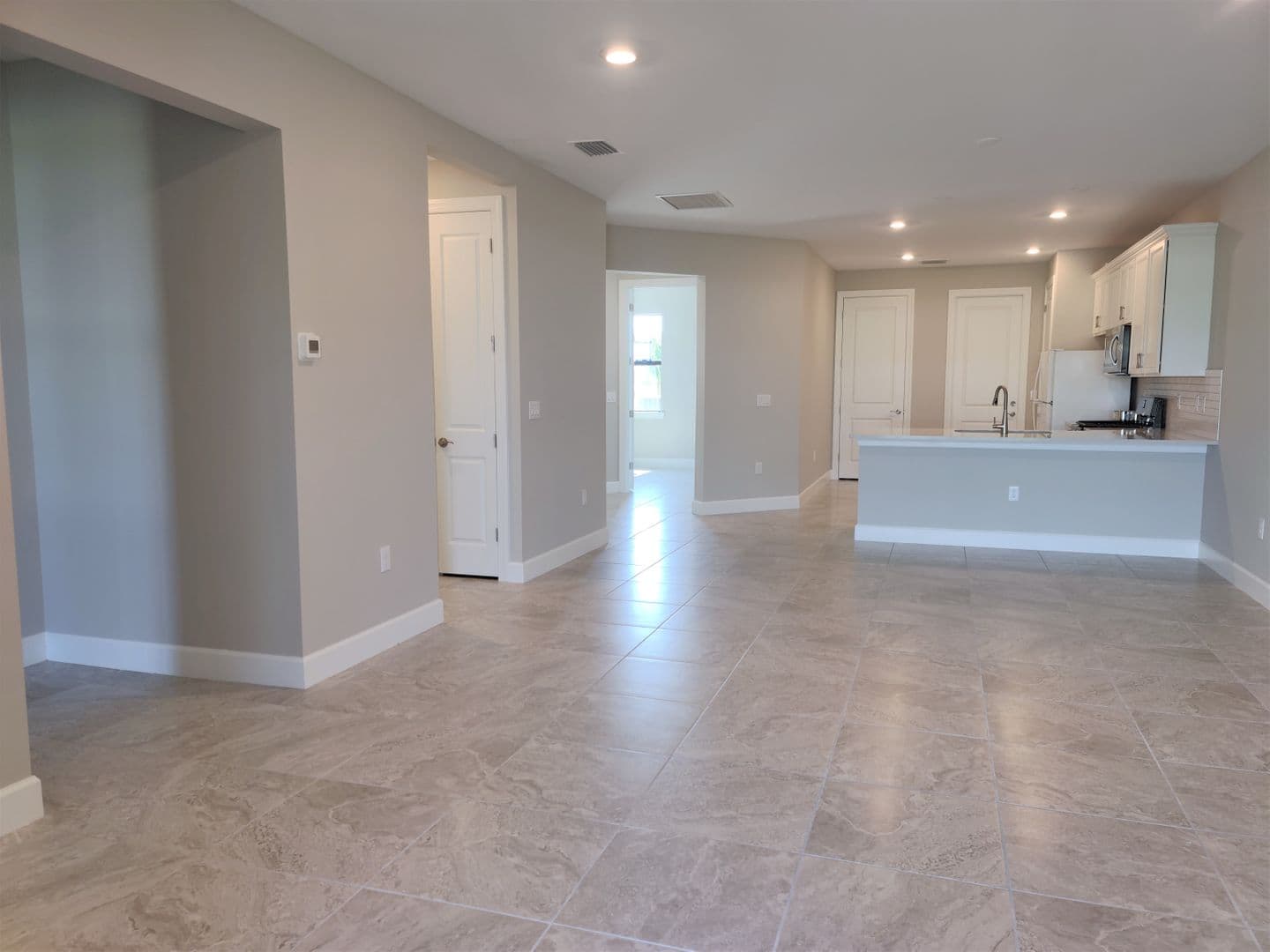 Nokomis House: 14558 Mossy Pine Court