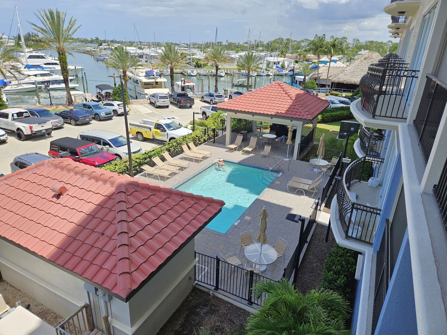 Venice Condo: 503 N Tamiami Trail #301