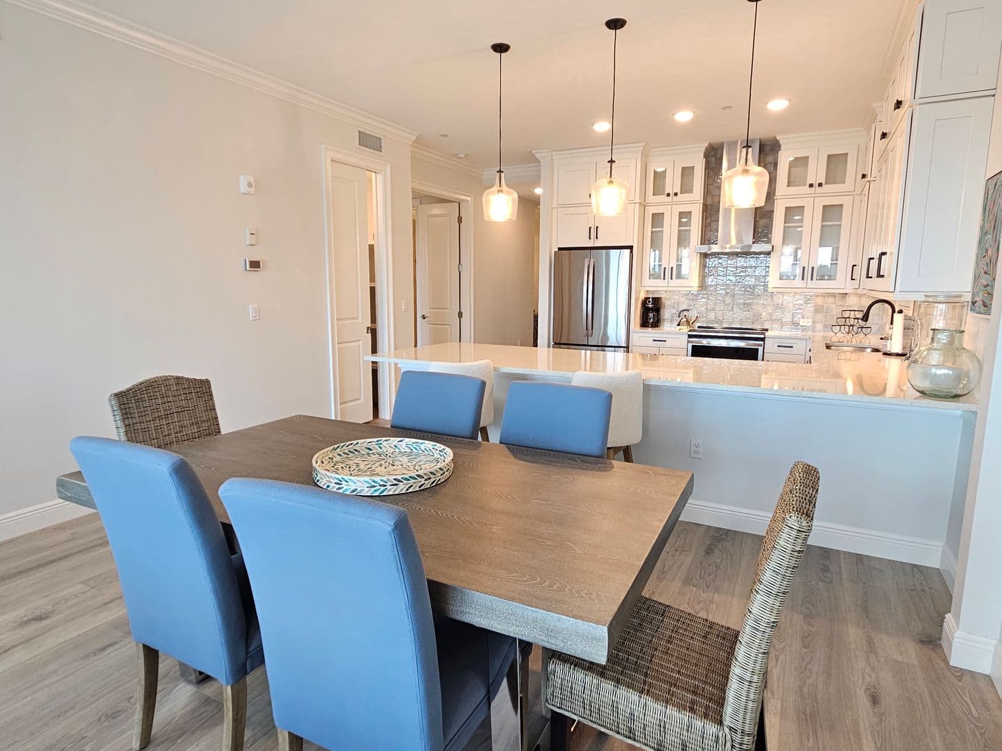 Venice Condo: 503 N Tamiami Trail #301