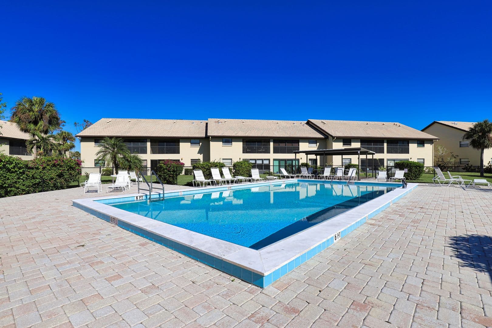 Venice Condo: 295 Mission Trail W #C