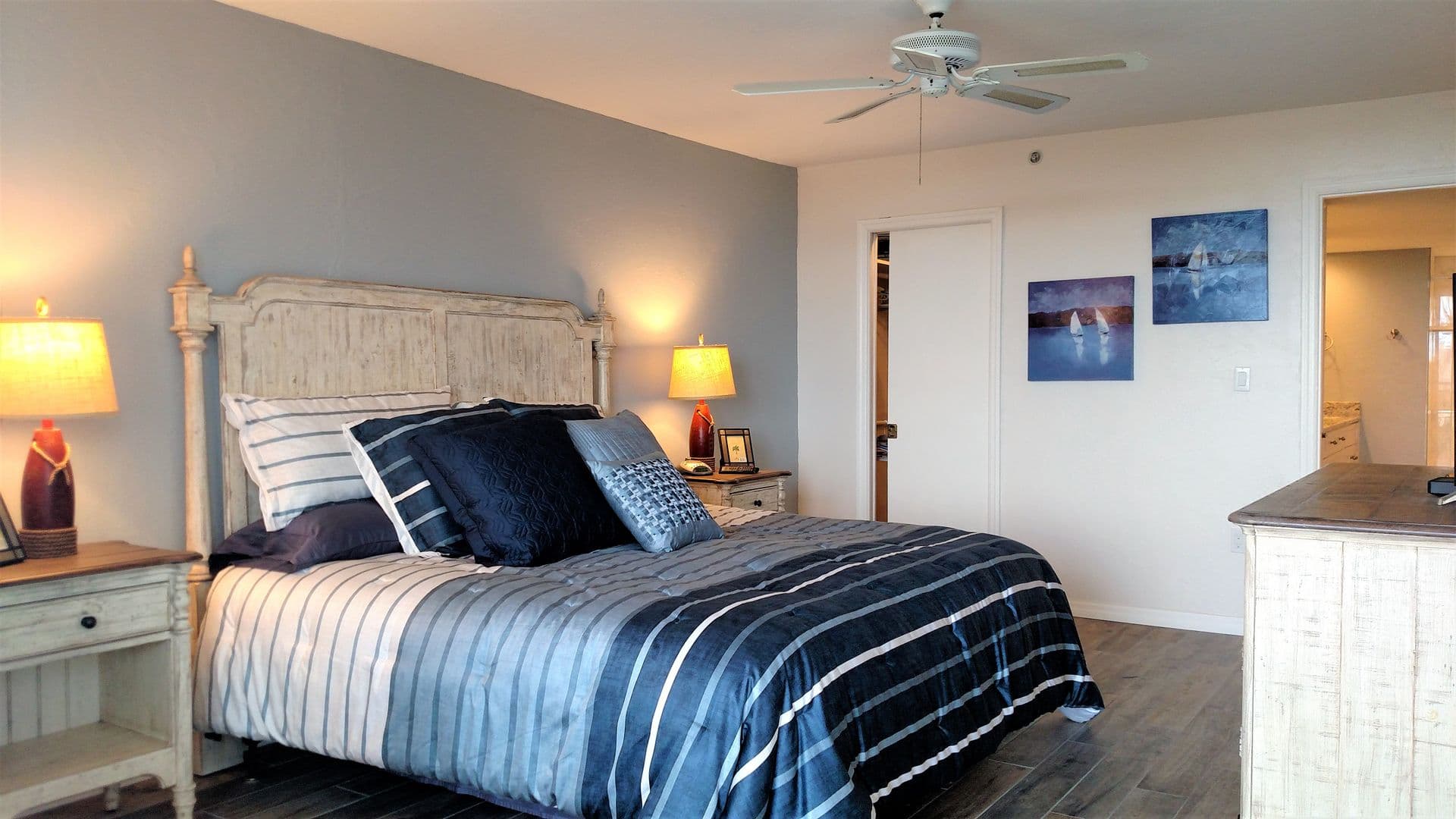 Venice House: 627 Alhambra Road #702