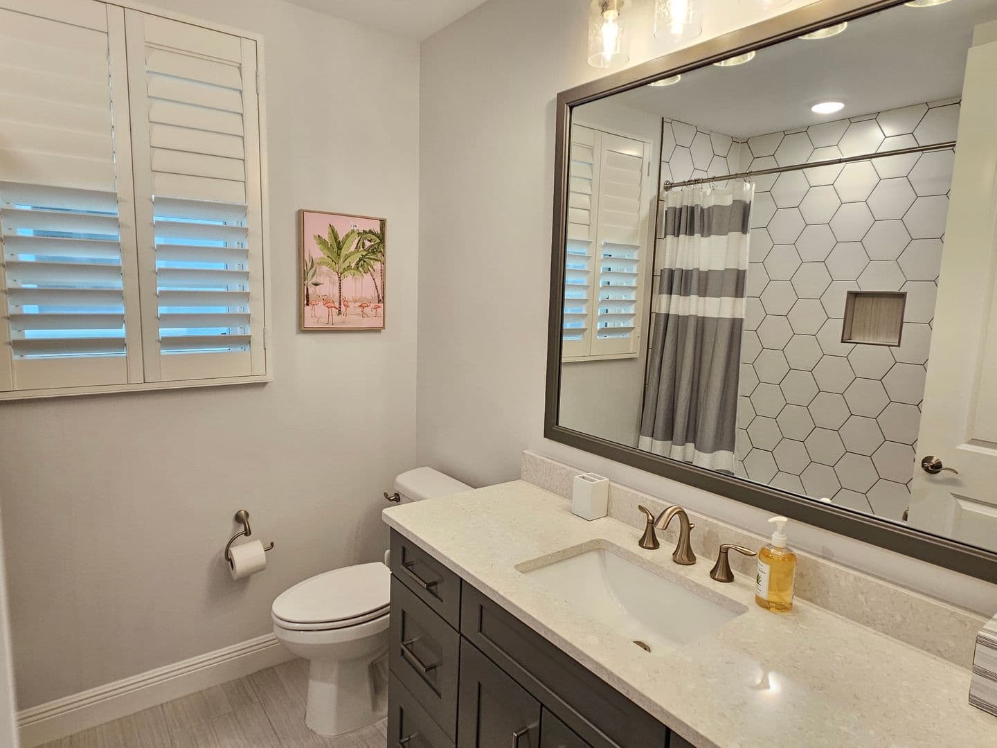 Venice Condo: 503 N Tamiami Trail #301