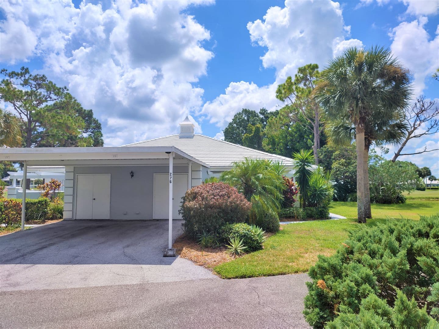 Venice House: 276 Cerromar Way S #60