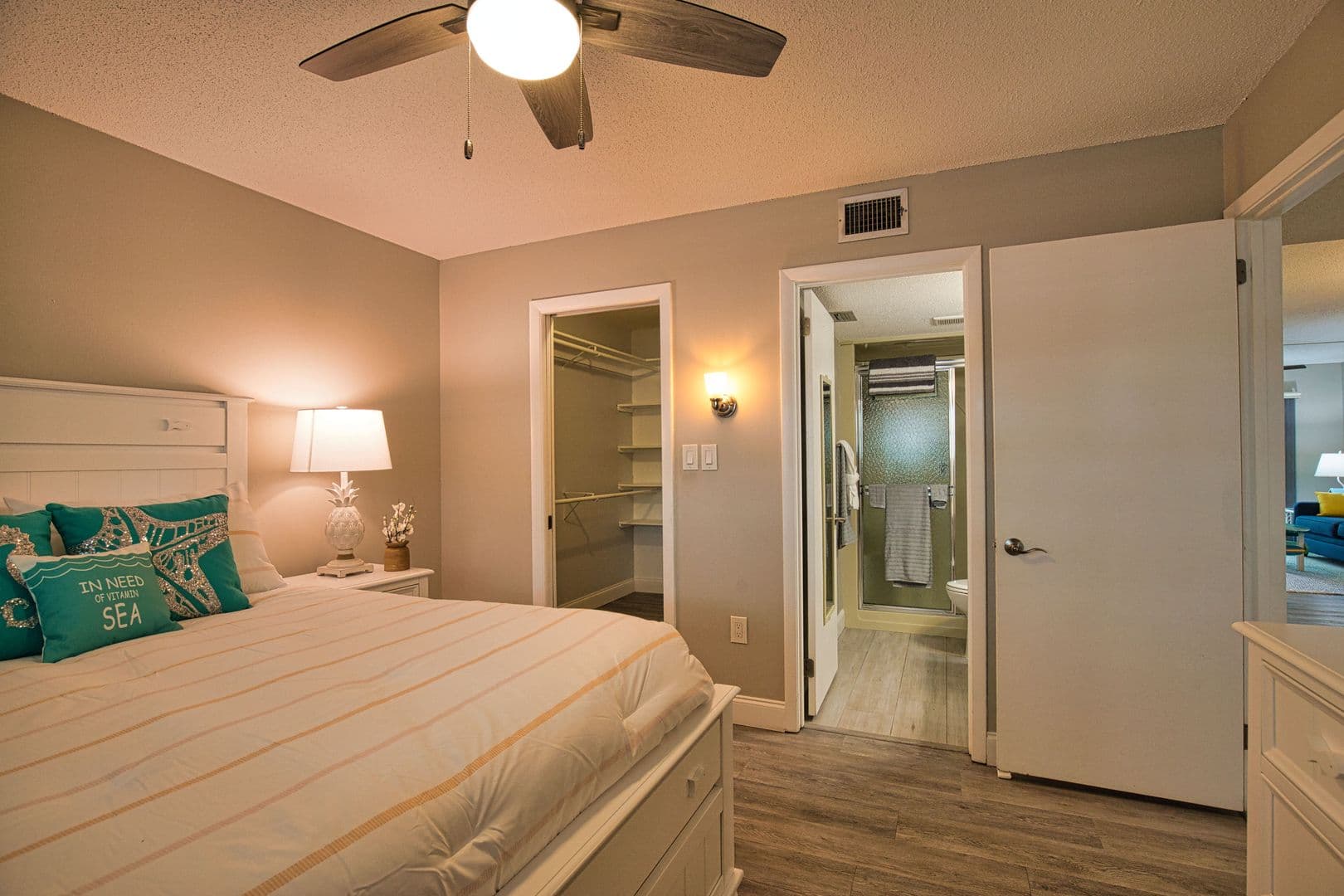 Venice Condo: 240 Santa Maria Street #225