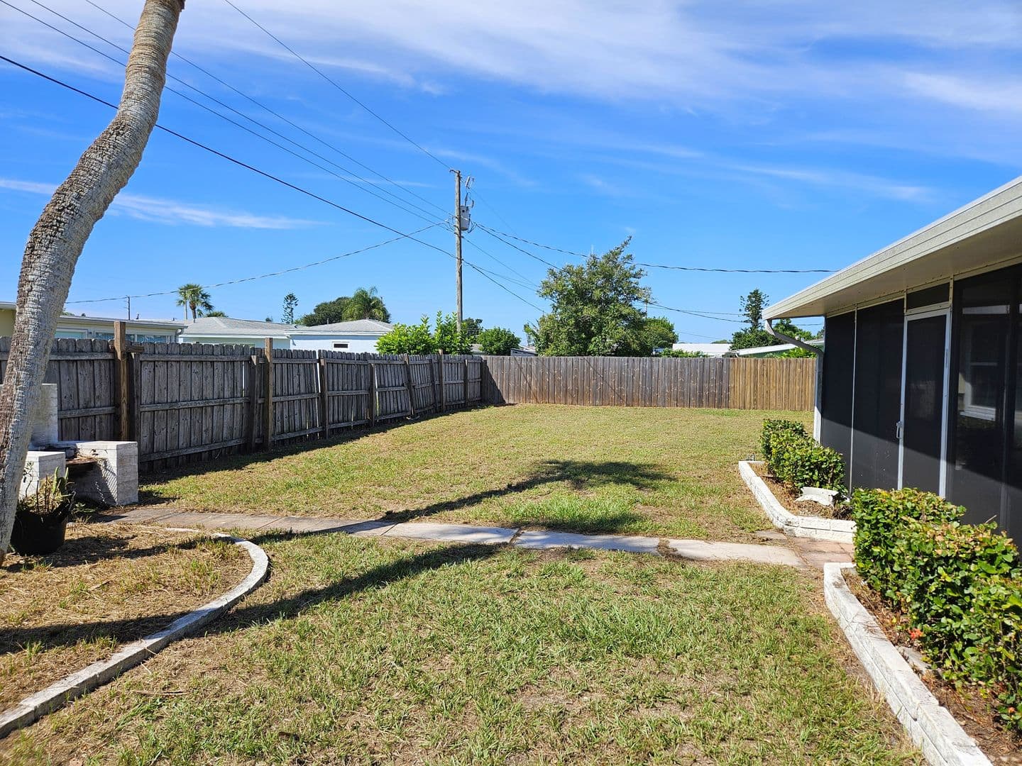 Venice House: 264 Glen Oak Road