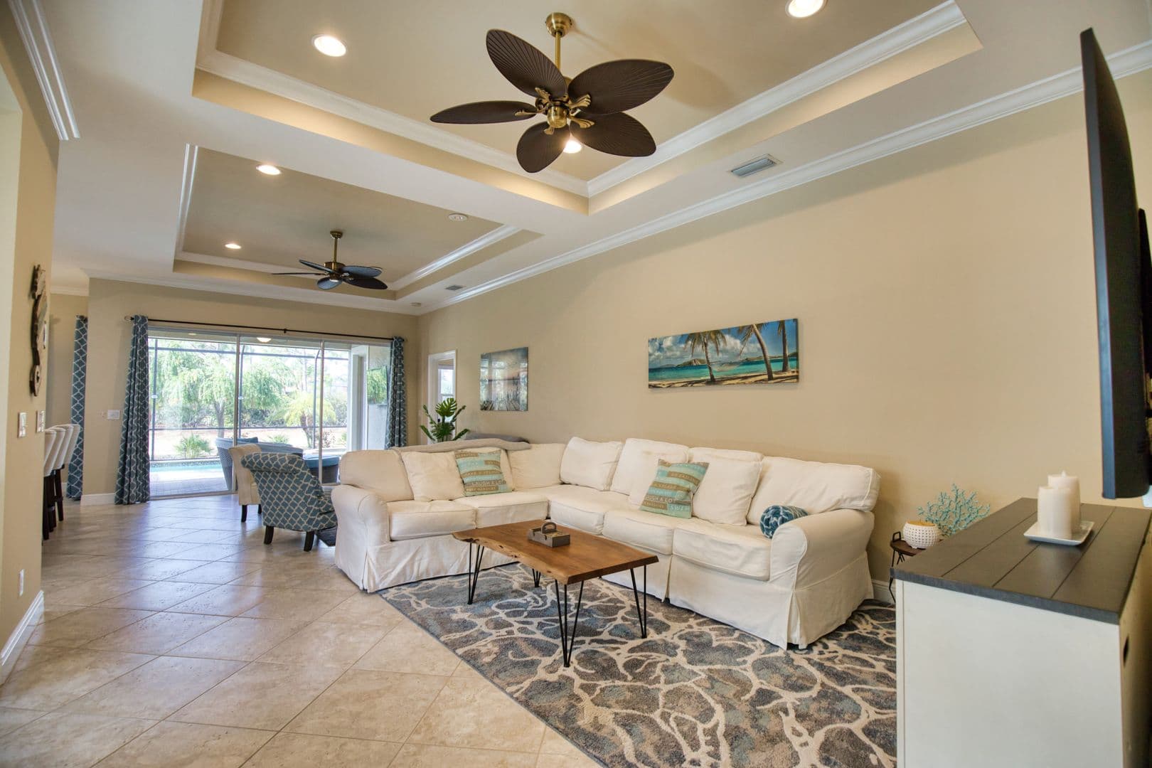 Venice House: 116 Pesaro Drive