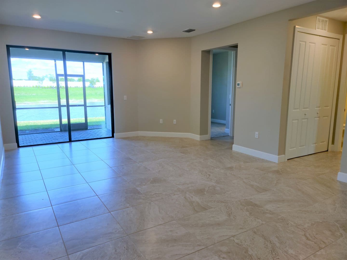 Nokomis House: 14558 Mossy Pine Court