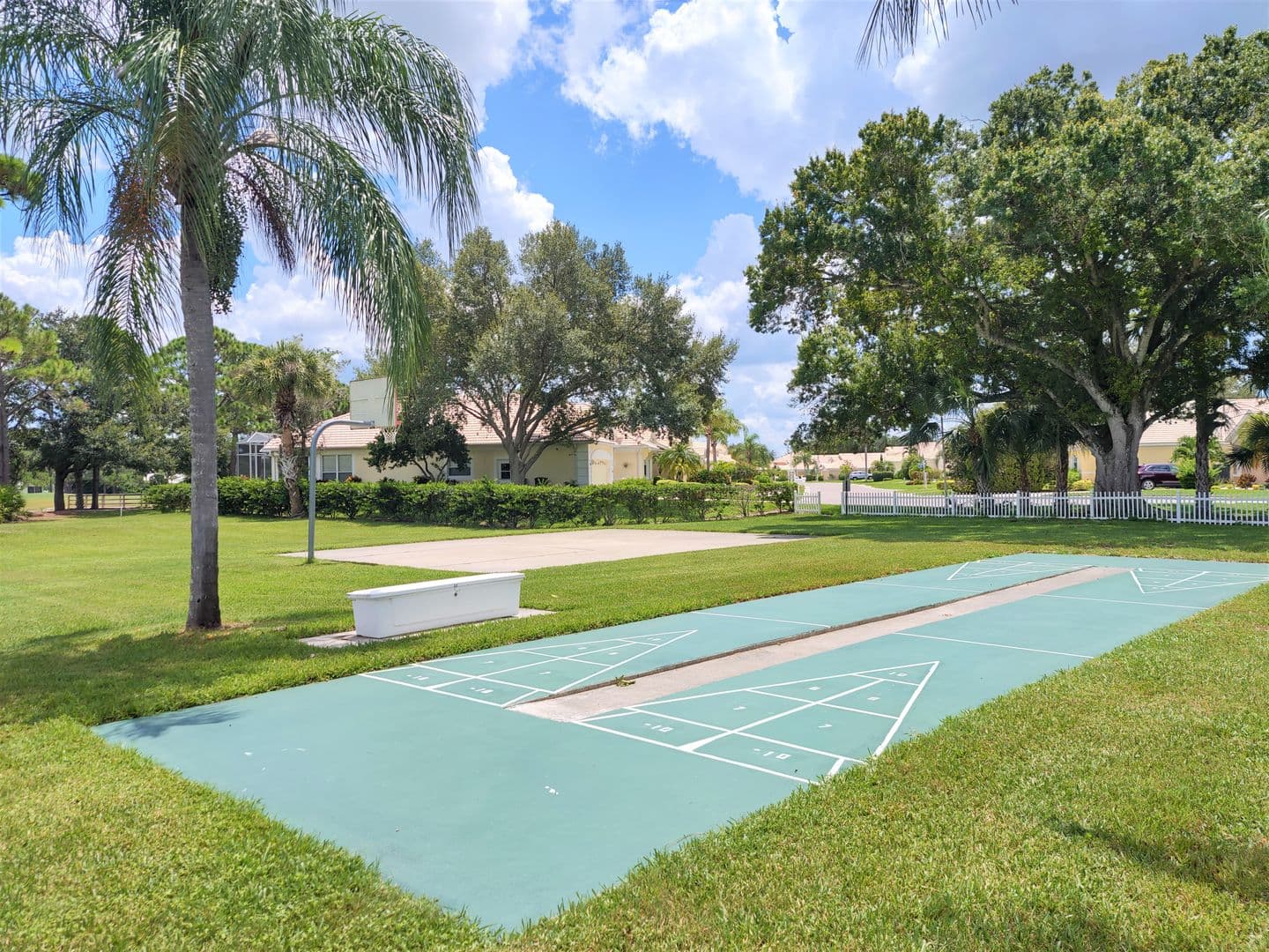 Venice House: 276 Cerromar Way S #60