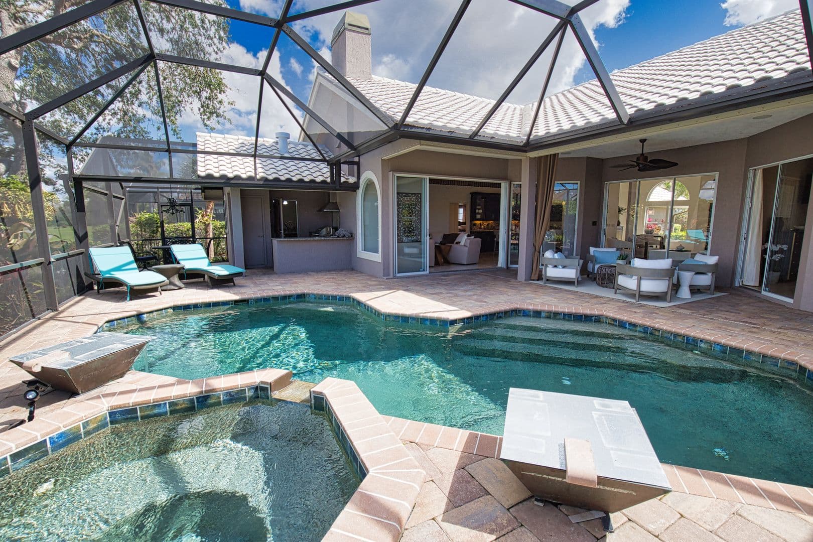 Venice House: 630 Khyber Lane