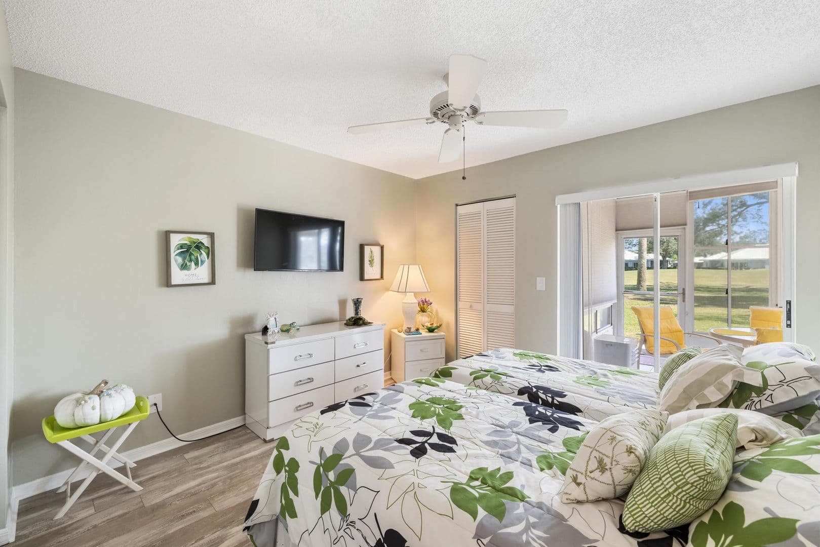 Venice House: 276 Cerromar Way S #60