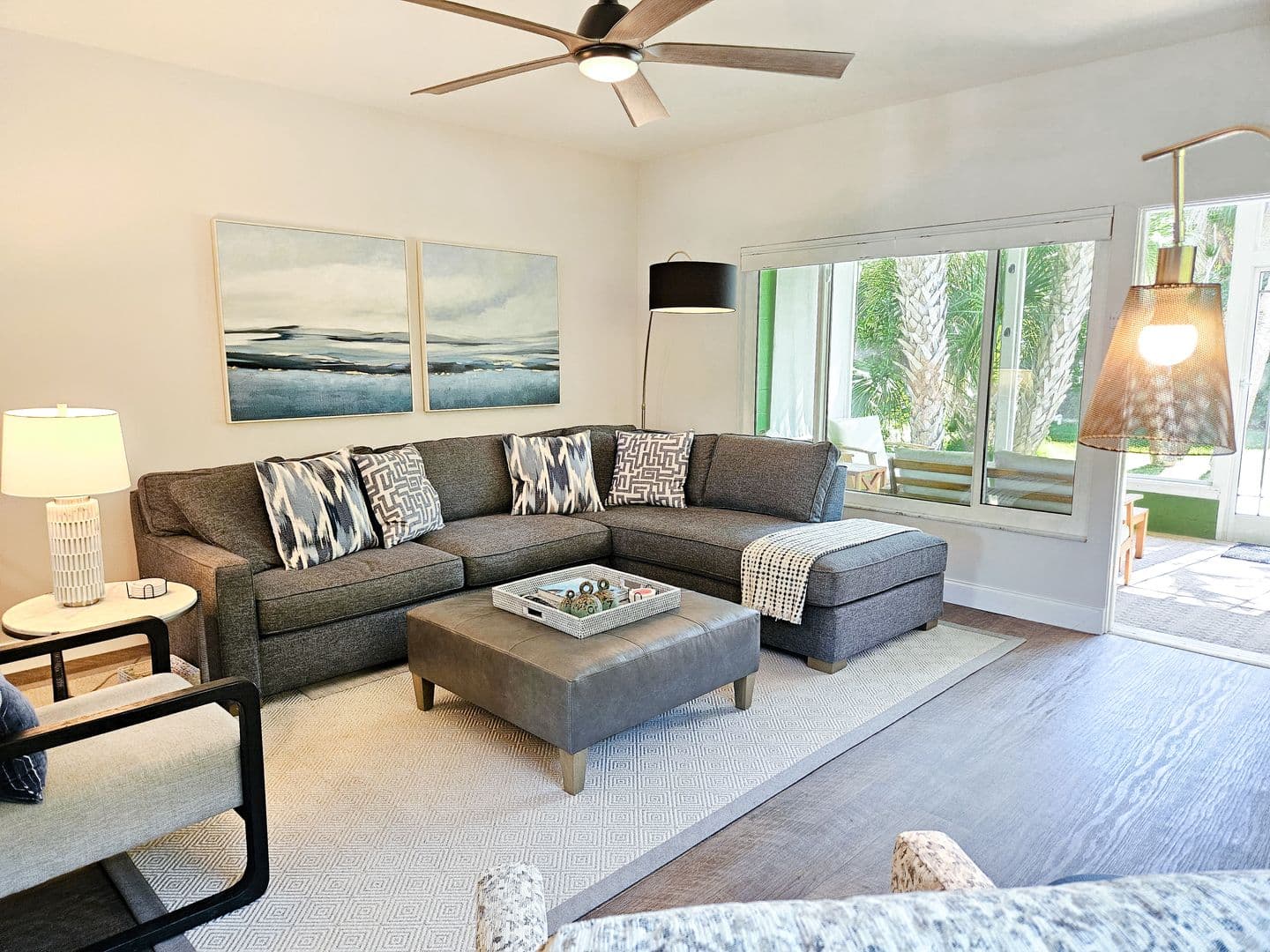 Venice House: 713 W. Venice Ave.