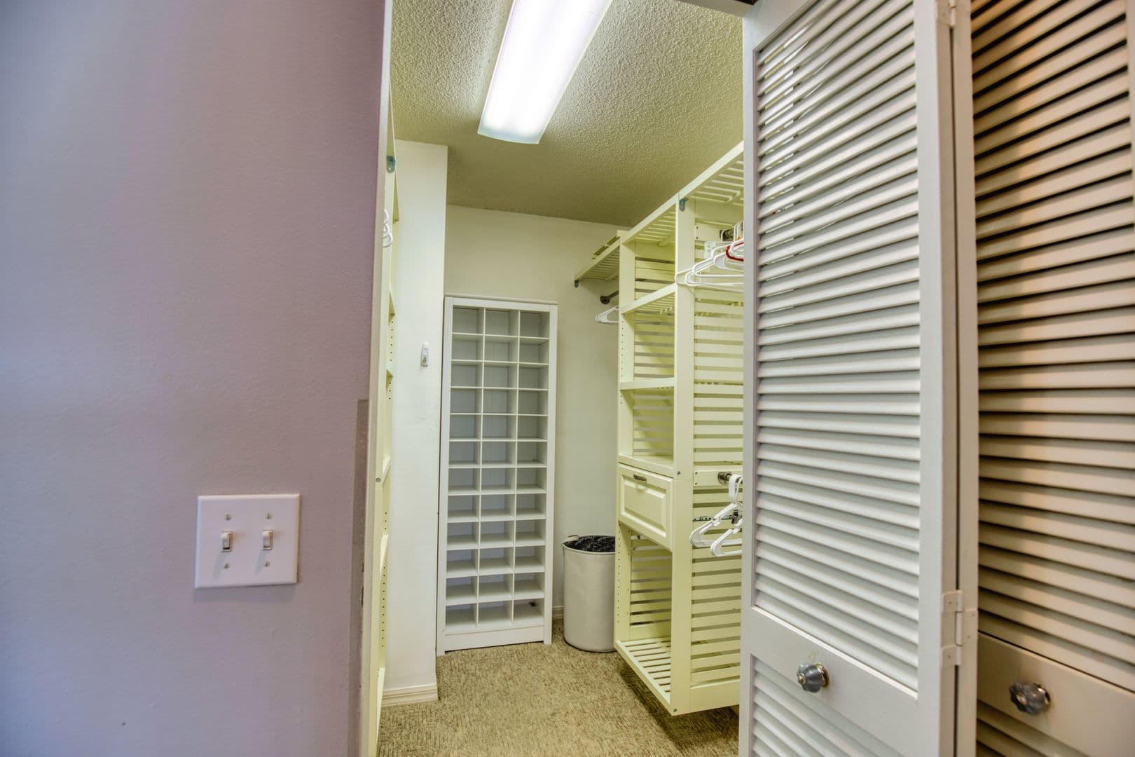 Venice House: 831 Harrington Lake Lane #37