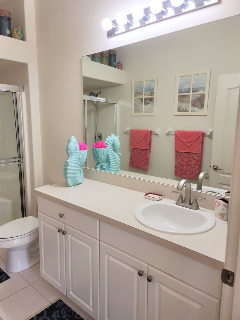 Venice House: 1204 Auburn Cove Circle