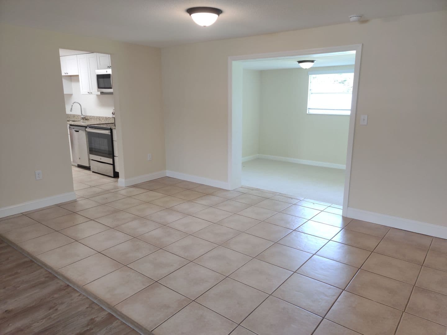 Venice House: 2551 Yucca Road
