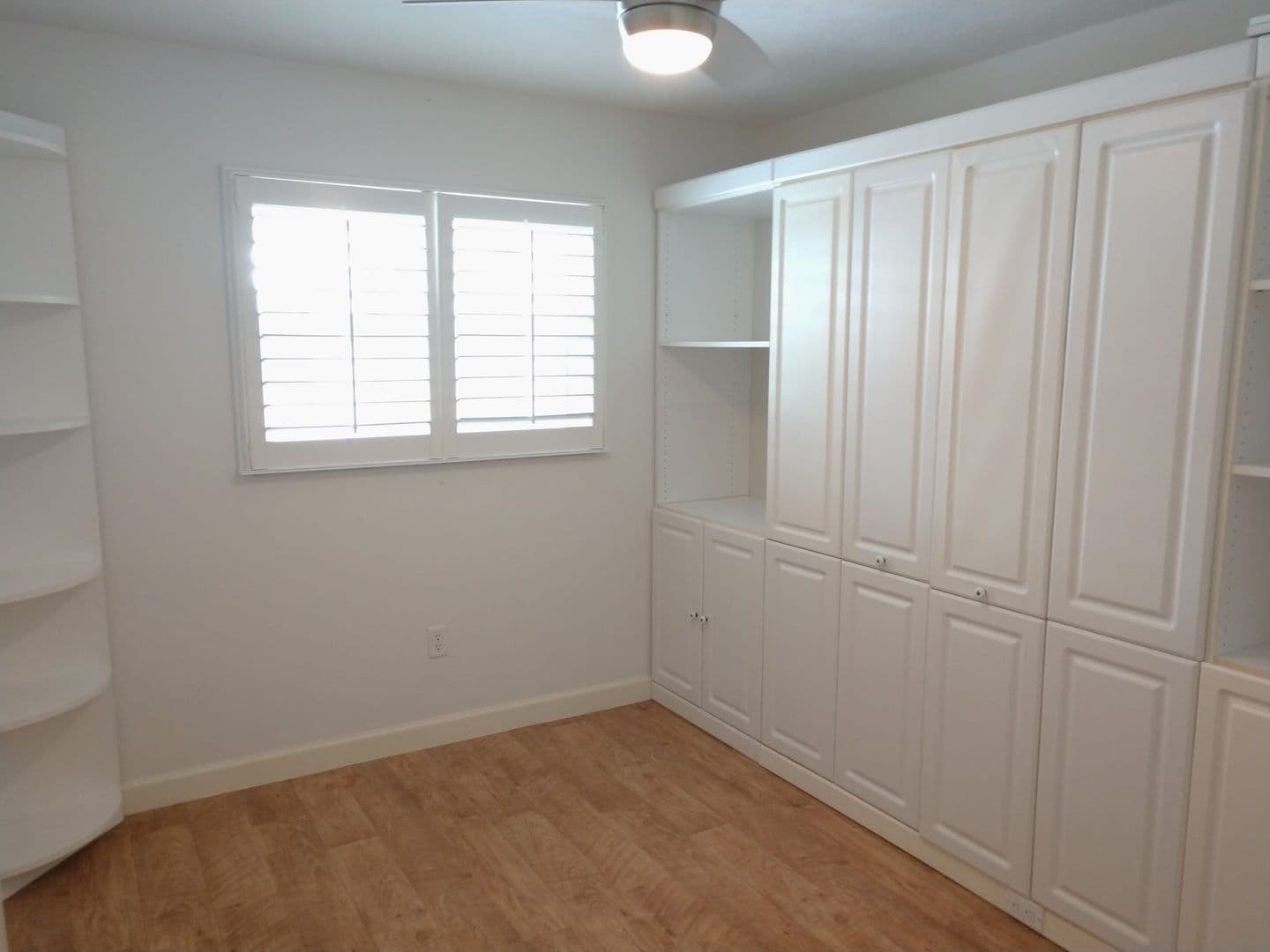 Venice Condo: 184 The Corso #184