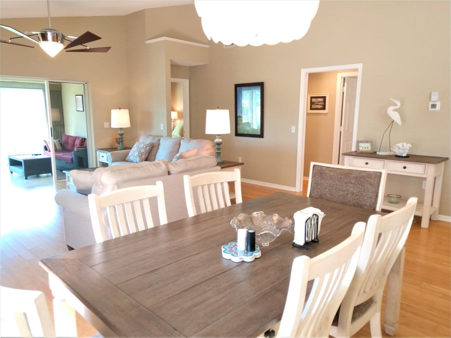 Venice House: 540 Clubside Circle