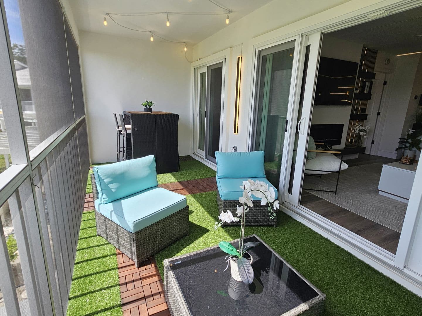 Venice Condo: 437 Cerromar Lane #424