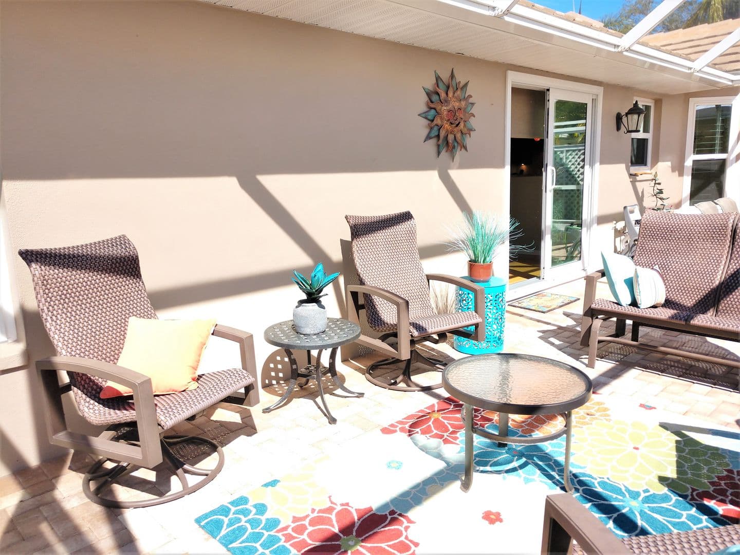 Venice House: 540 Clubside Circle