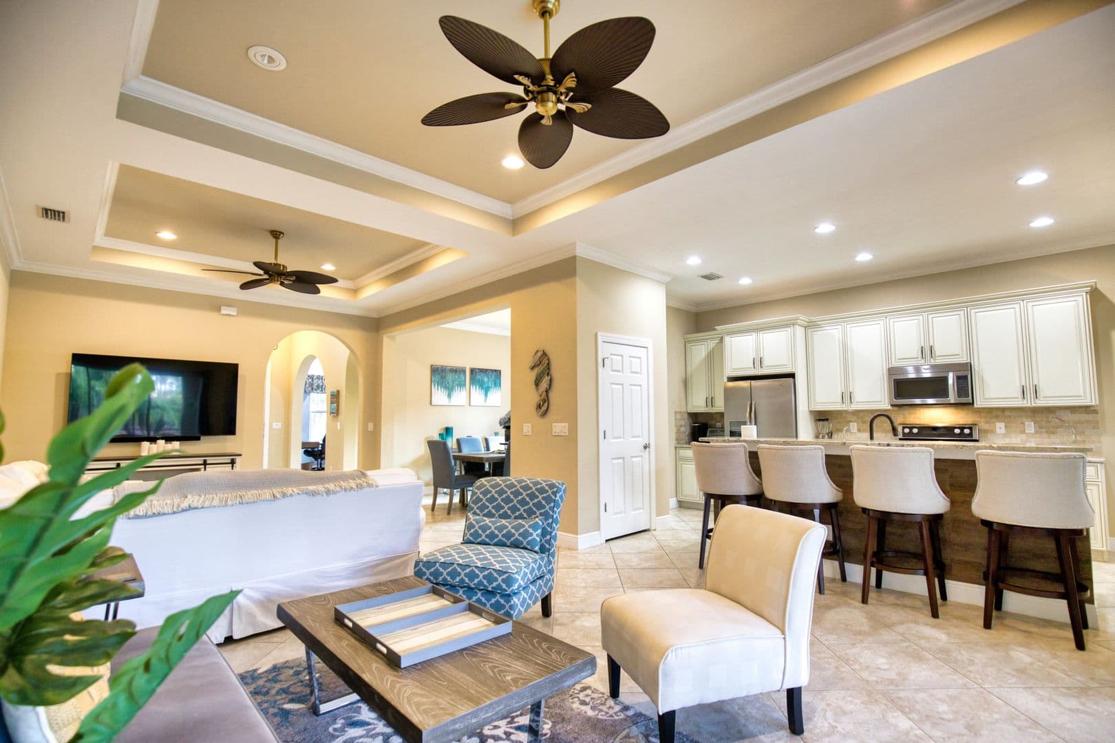 Venice House: 116 Pesaro Drive