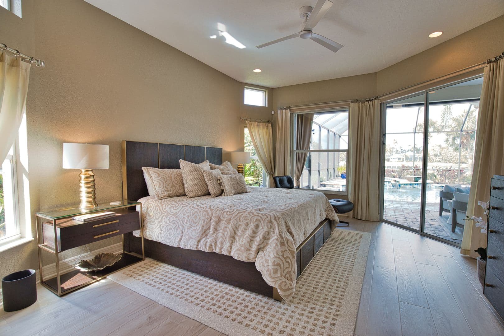 Venice House: 630 Khyber Lane