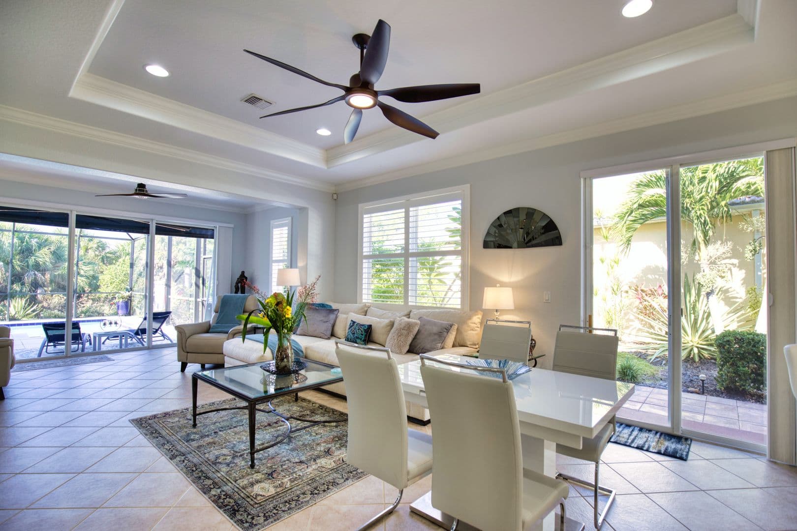 Nokomis House: 209 Mestre Place