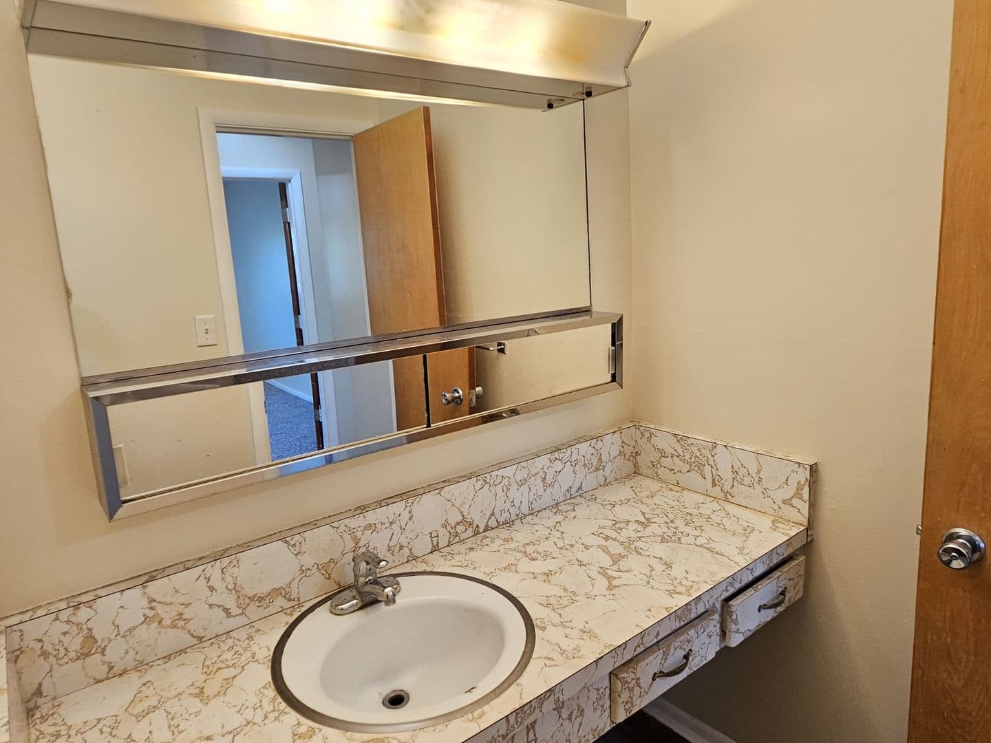 Venice Condo: 245 Center Road #211