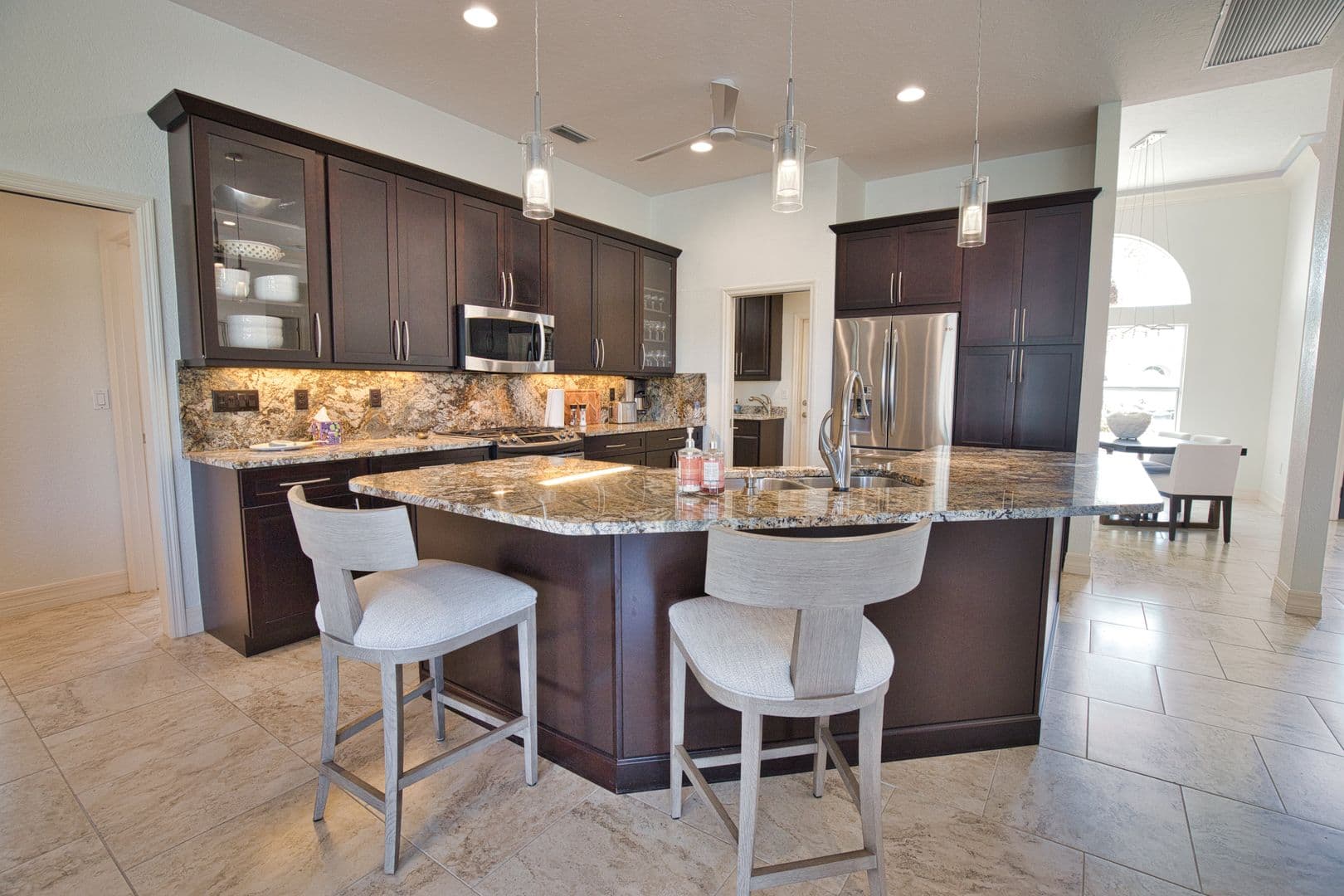Venice House: 630 Khyber Lane