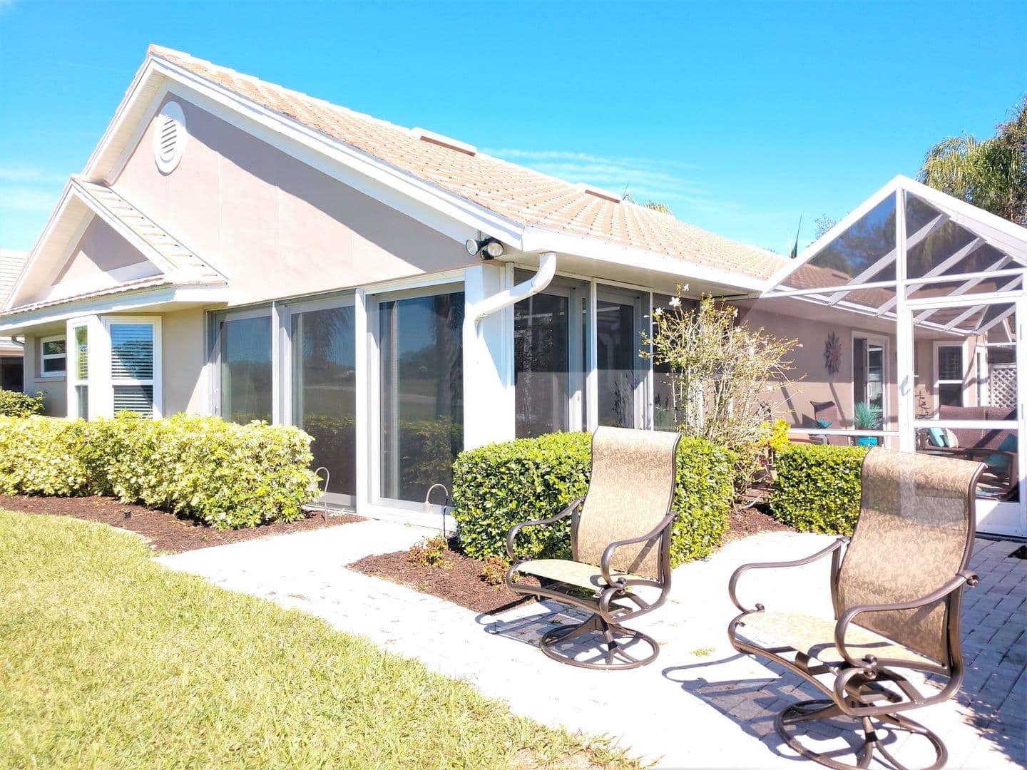 Venice House: 540 Clubside Circle