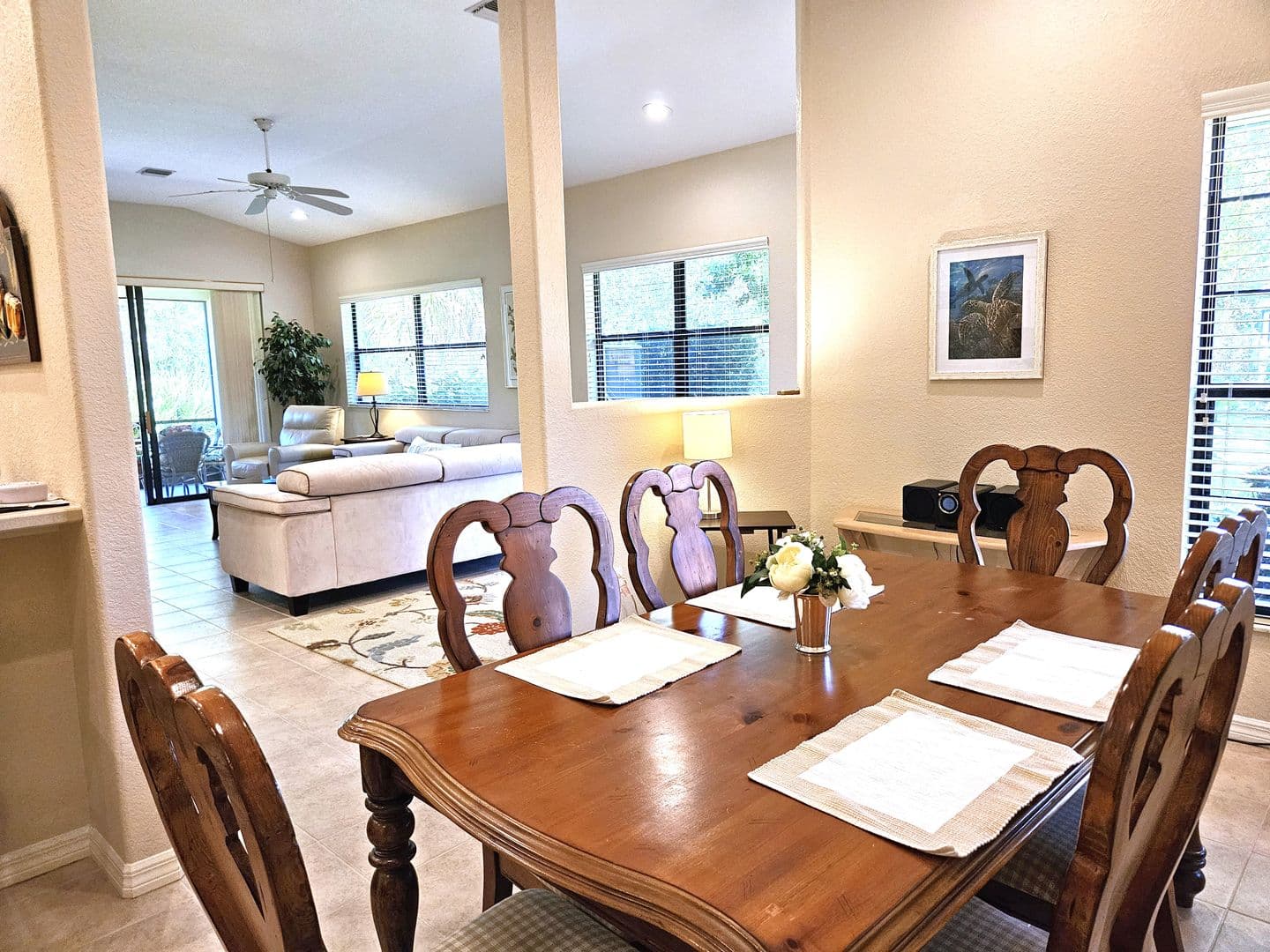 Venice House: 4528 Cancello Grande Avenue