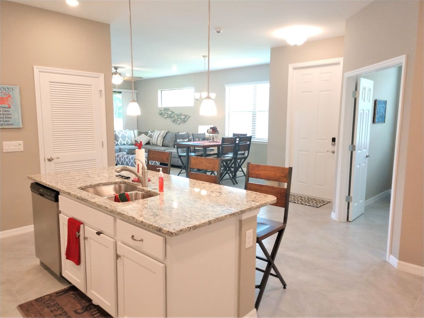 Venice House: 20936 Fetterbush Place