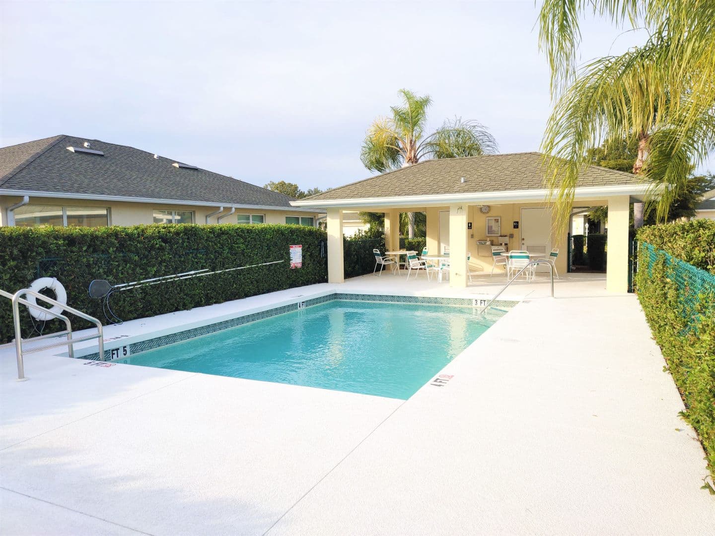 Venice House: 1204 Auburn Cove Circle