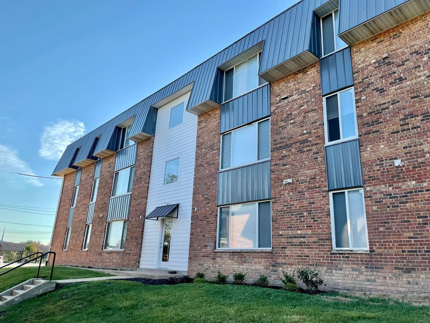 St. Louis Apartment: 1131 Hodiamont Avenue
