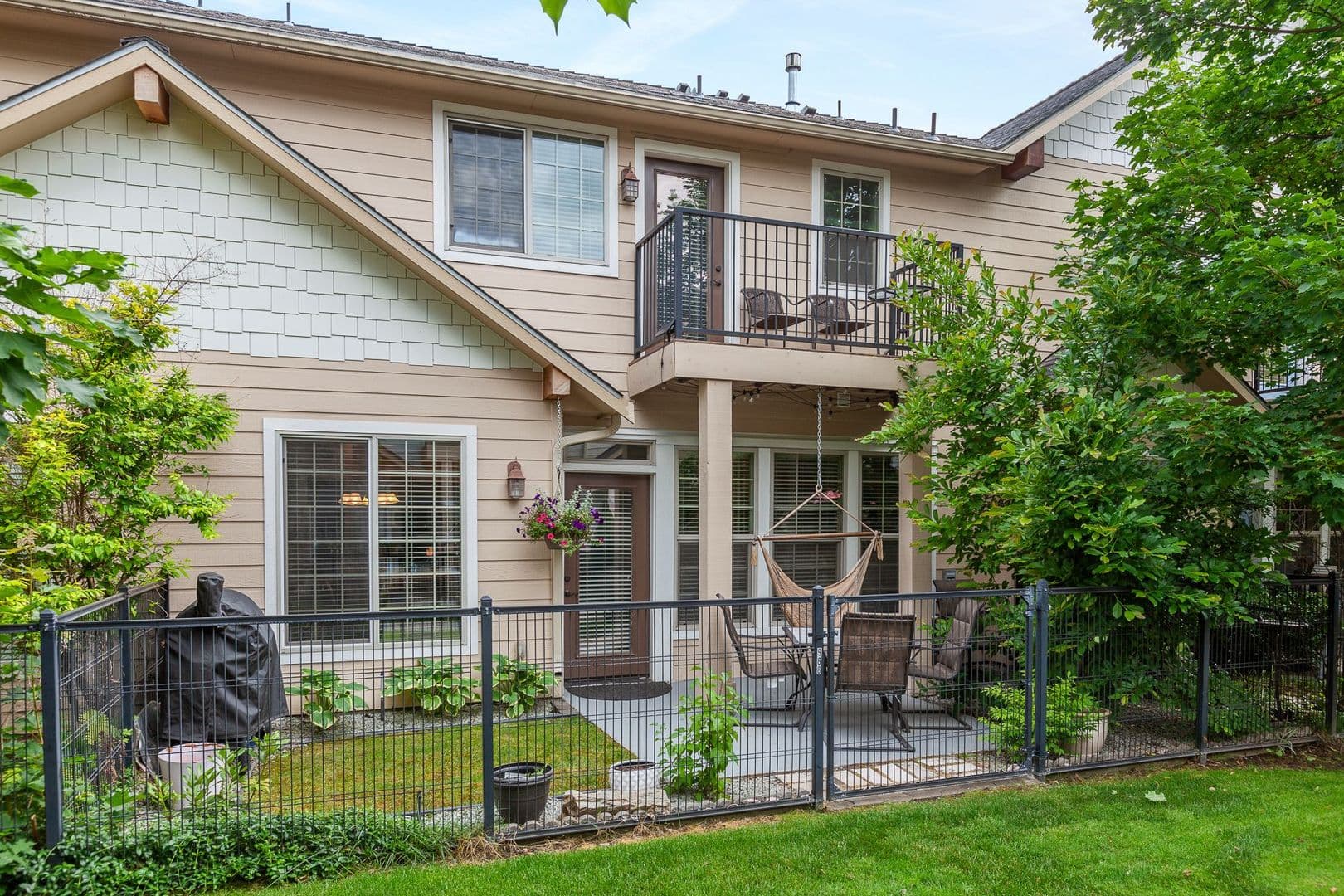 CDA Townhome: 968 W. Willow Lake Lp.