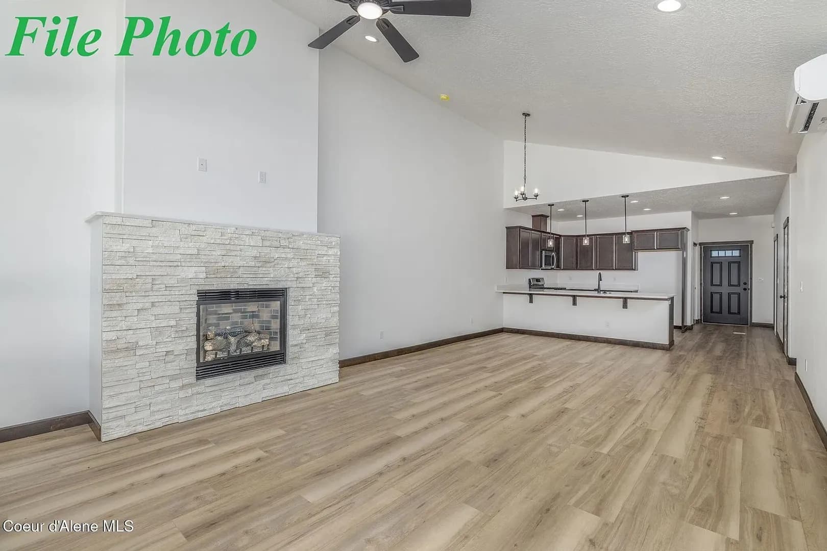 CDA Townhome: 7793 N. Mocha Lp.