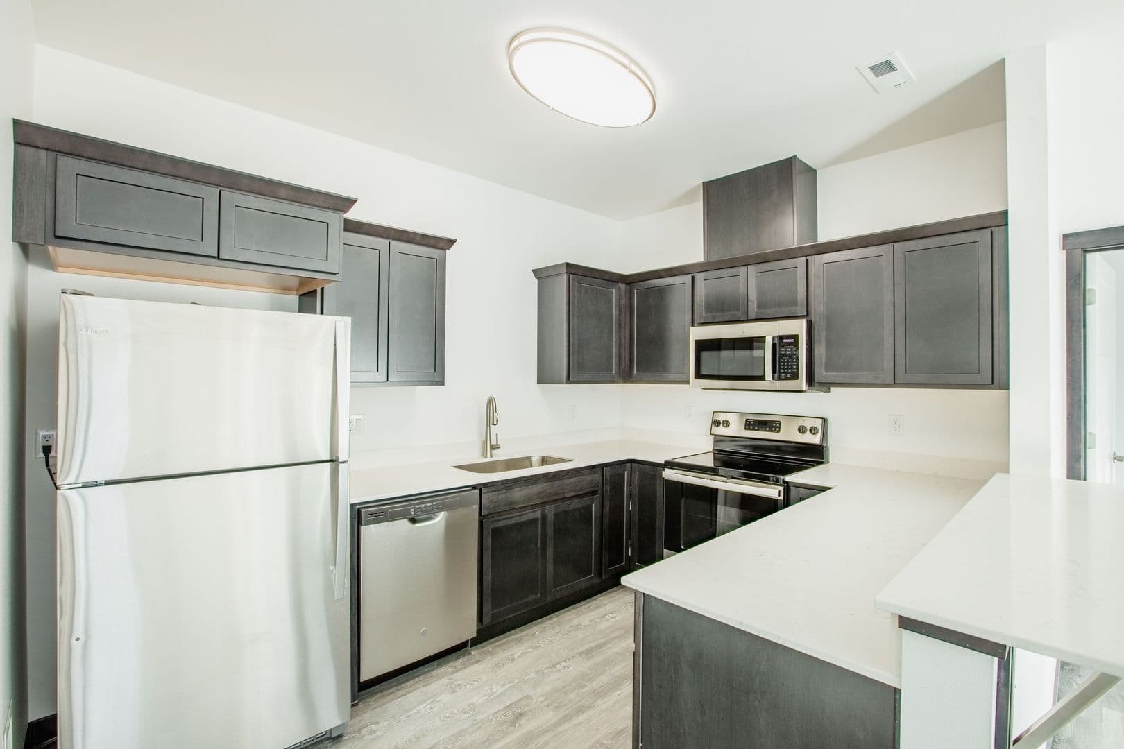 Hayden Apartment: 98 E Hayden Ave.