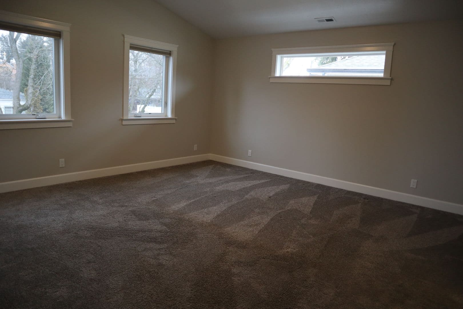 CDA House: 818 E Lakeside Ave