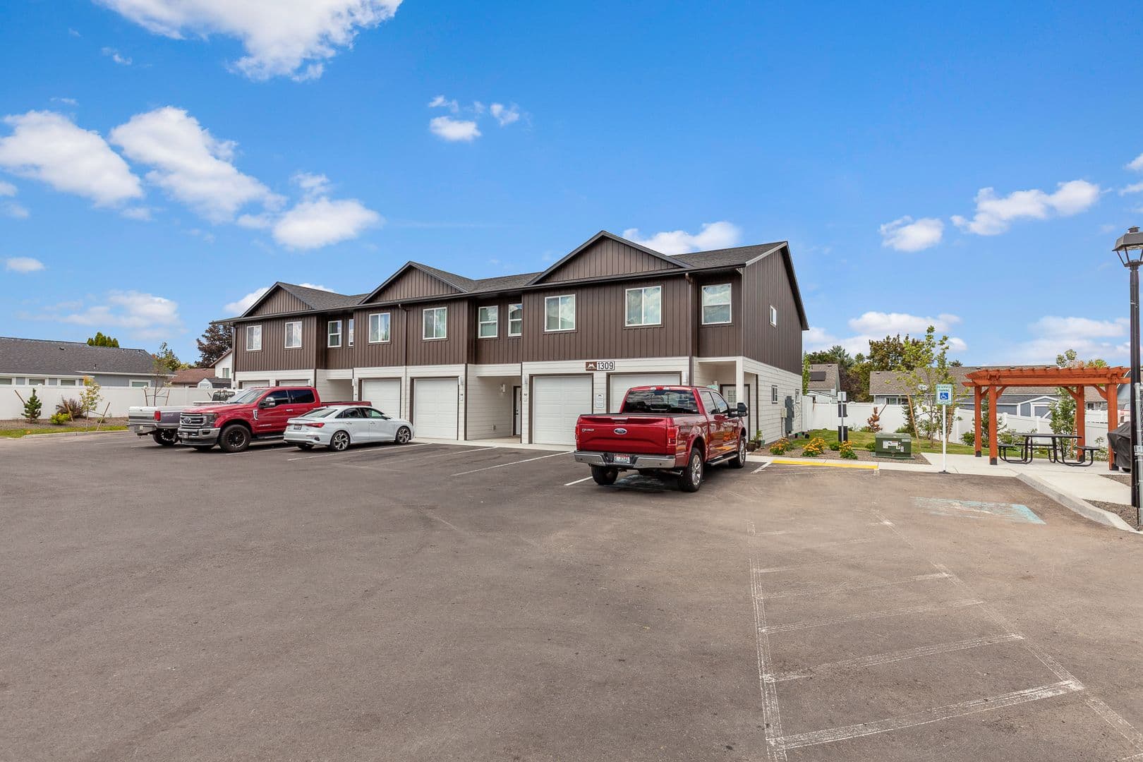 Post Falls Apartment: 1309 Mullan Ave.