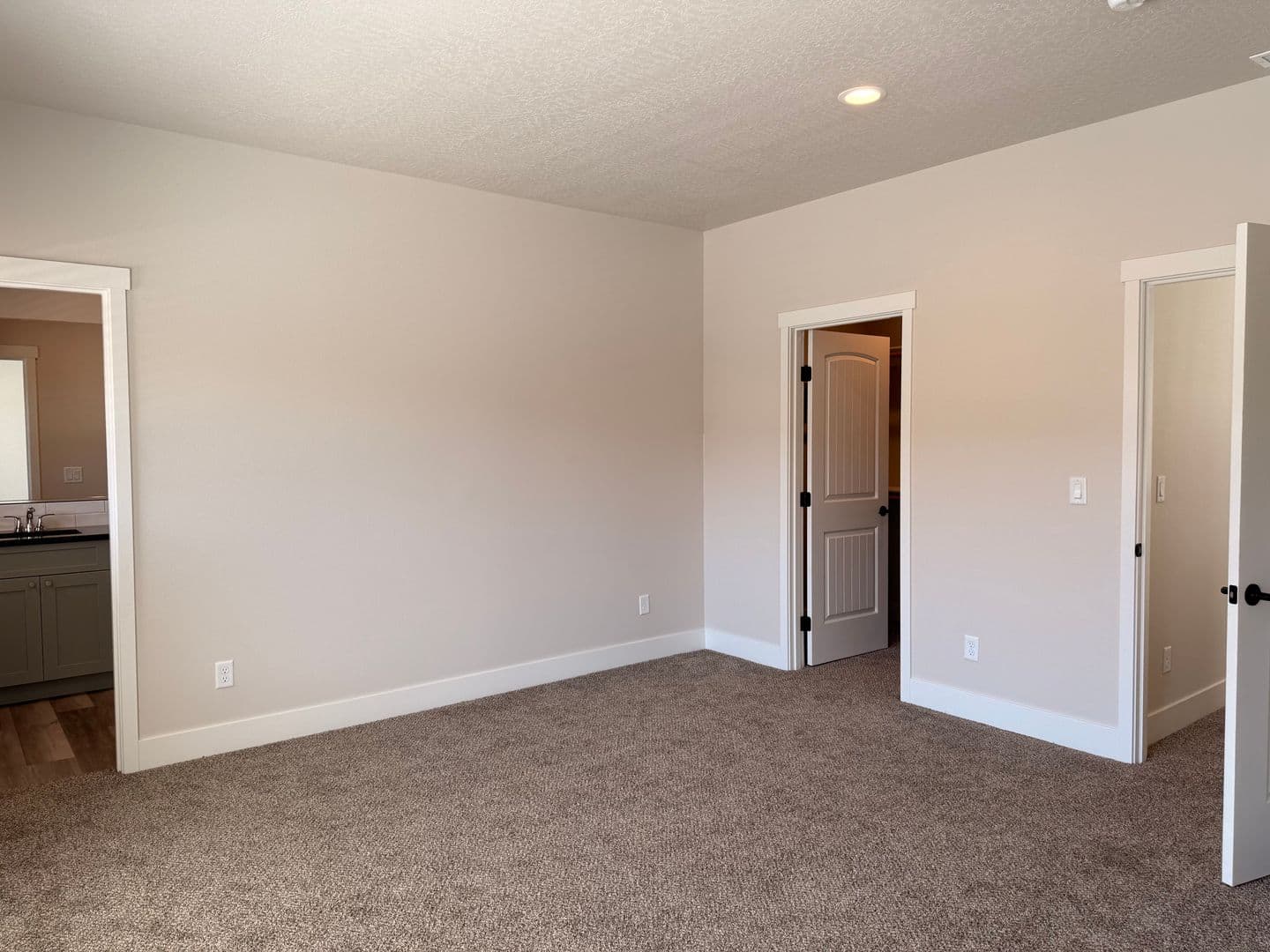 Post Falls House: 763 N. Creative Way