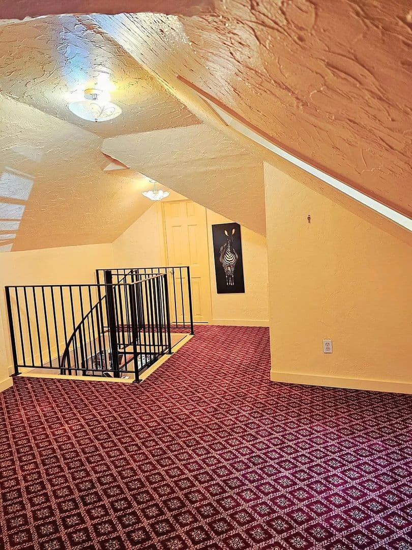 CDA House: 744 N 2nd St