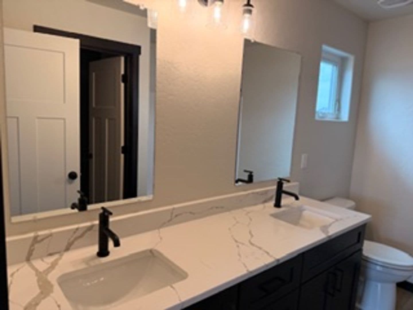 Rathdrum House: 6170 W Ballentree Lp.