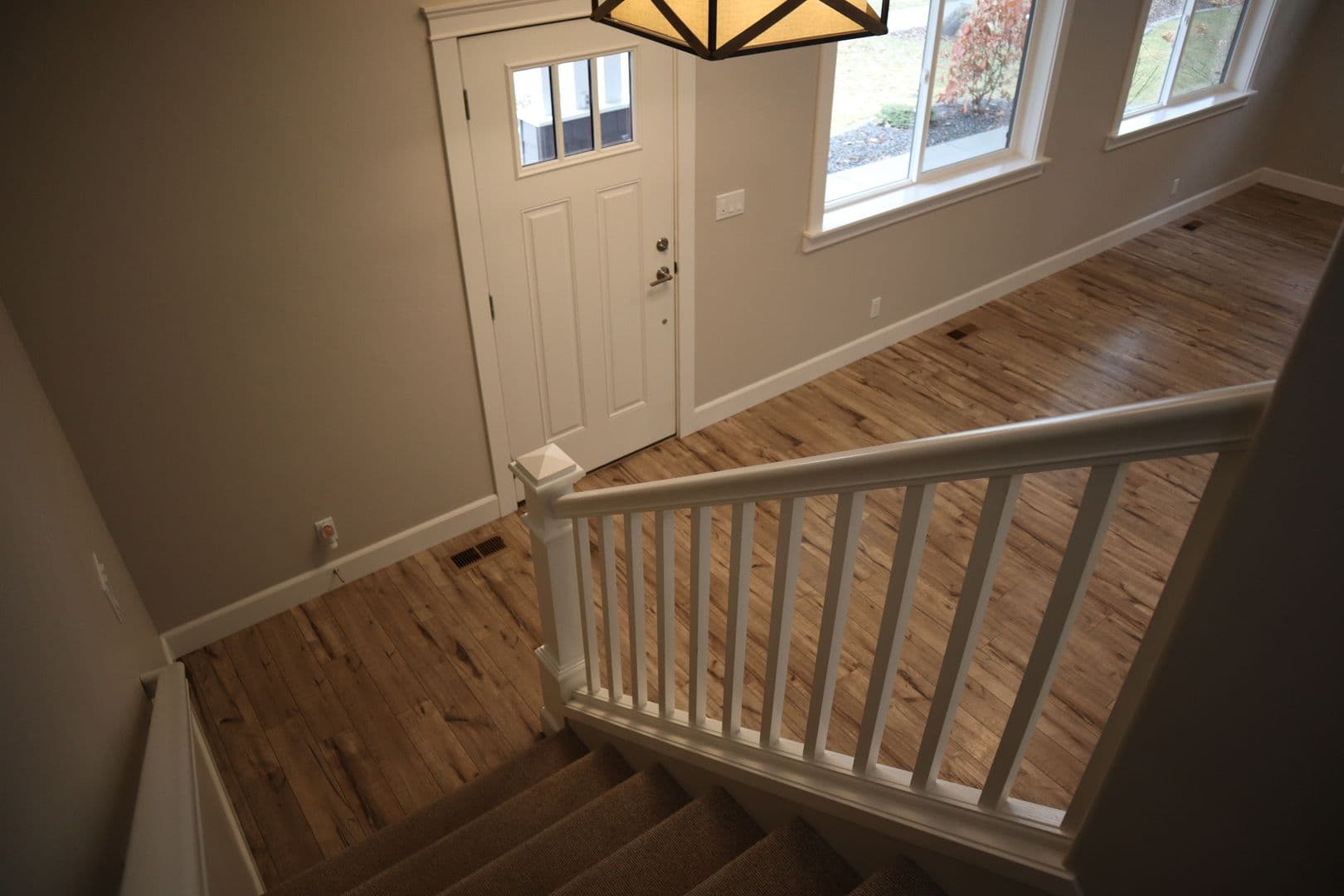 CDA House: 818 E Lakeside Ave