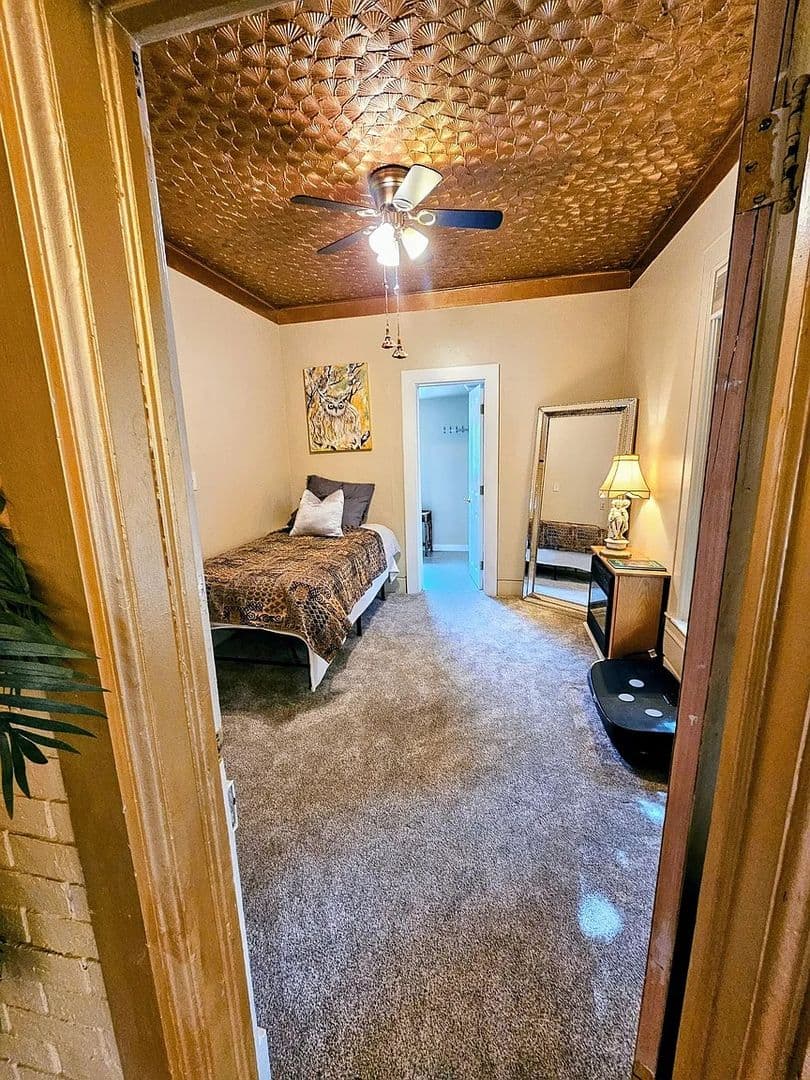 CDA House: 744 N 2nd St