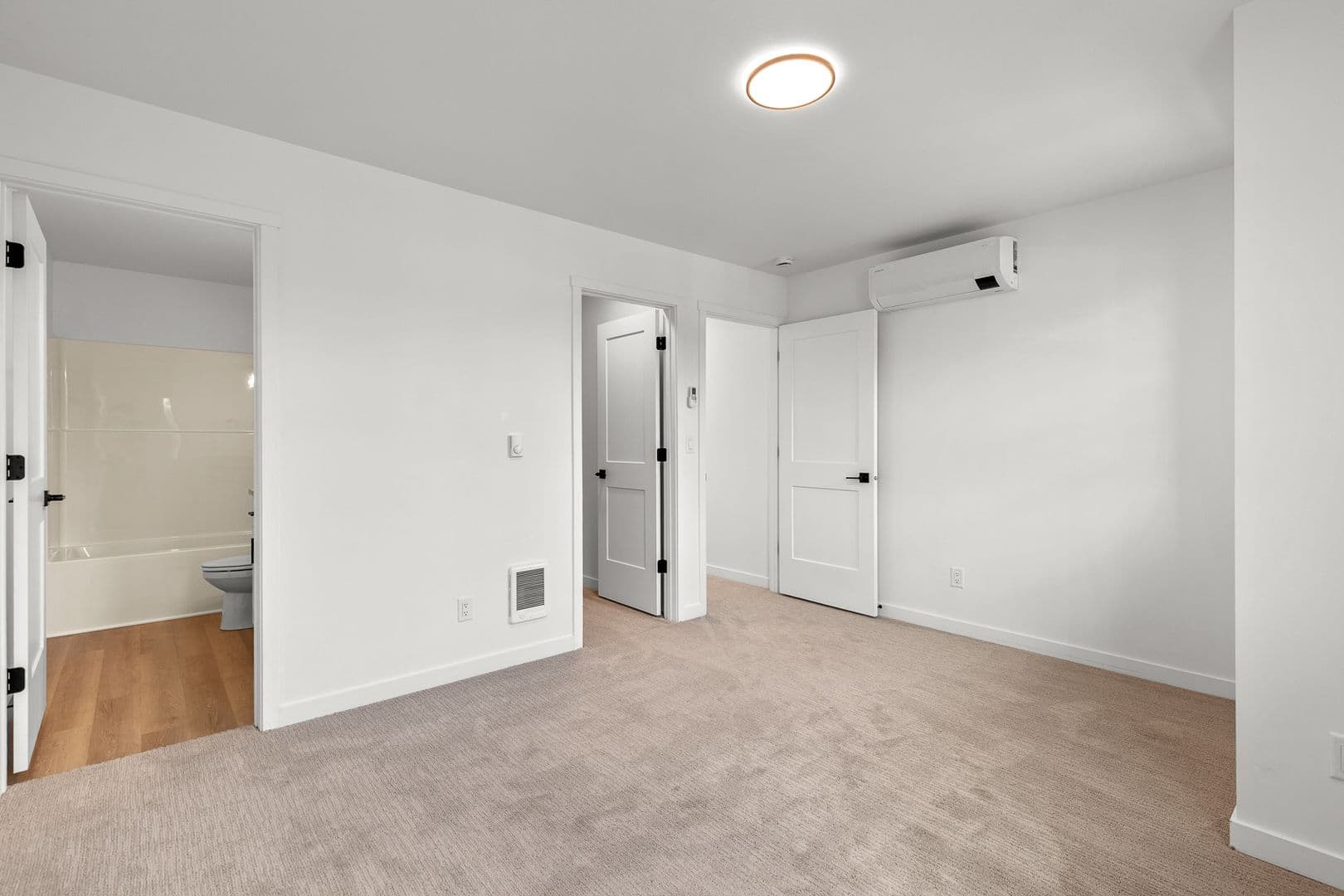 Post Falls Apartment: 1305 Mullan Ave.