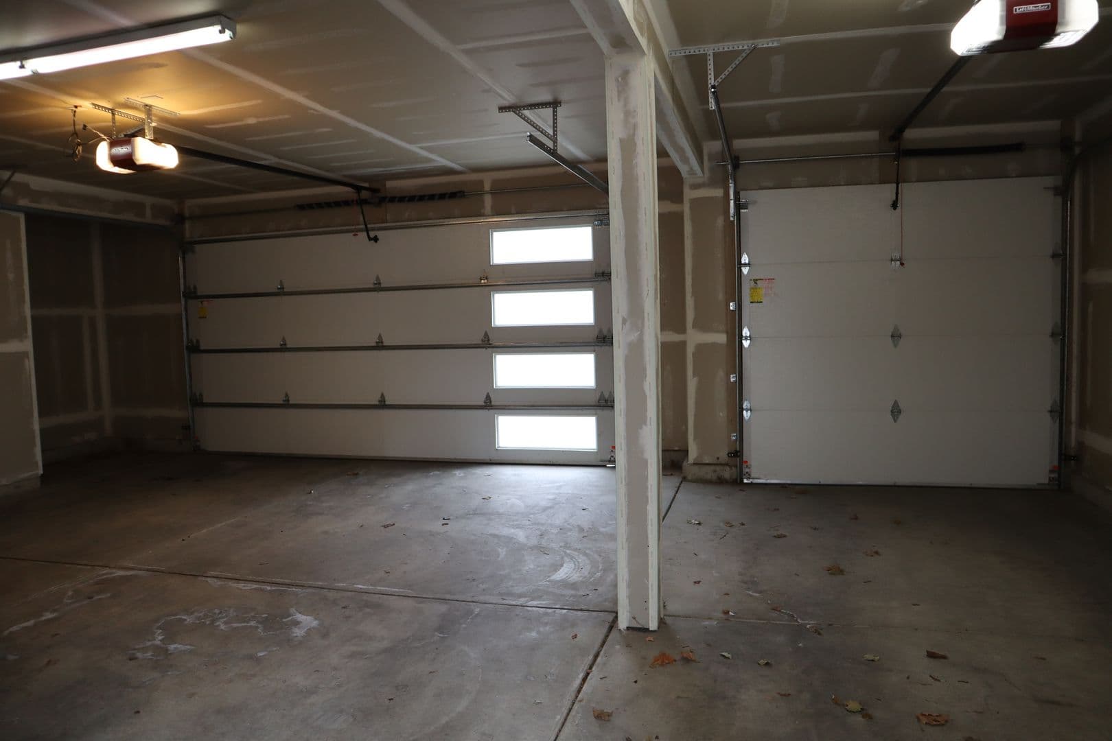 CDA House: 818 E Lakeside Ave