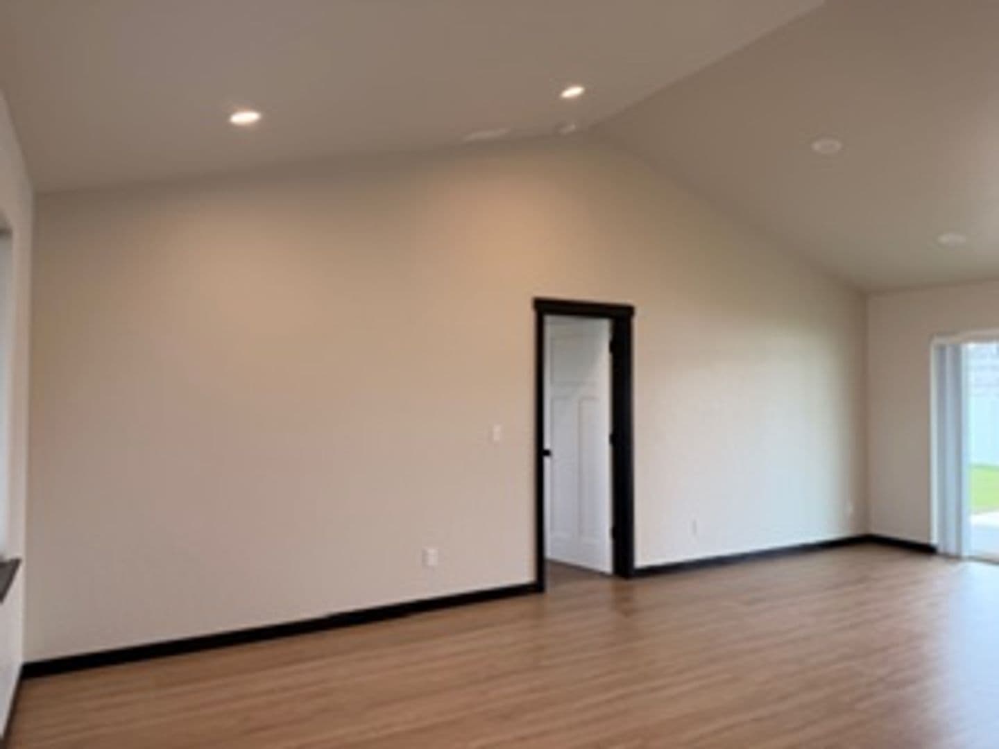 Rathdrum House: 12037 N Lennon Ln.