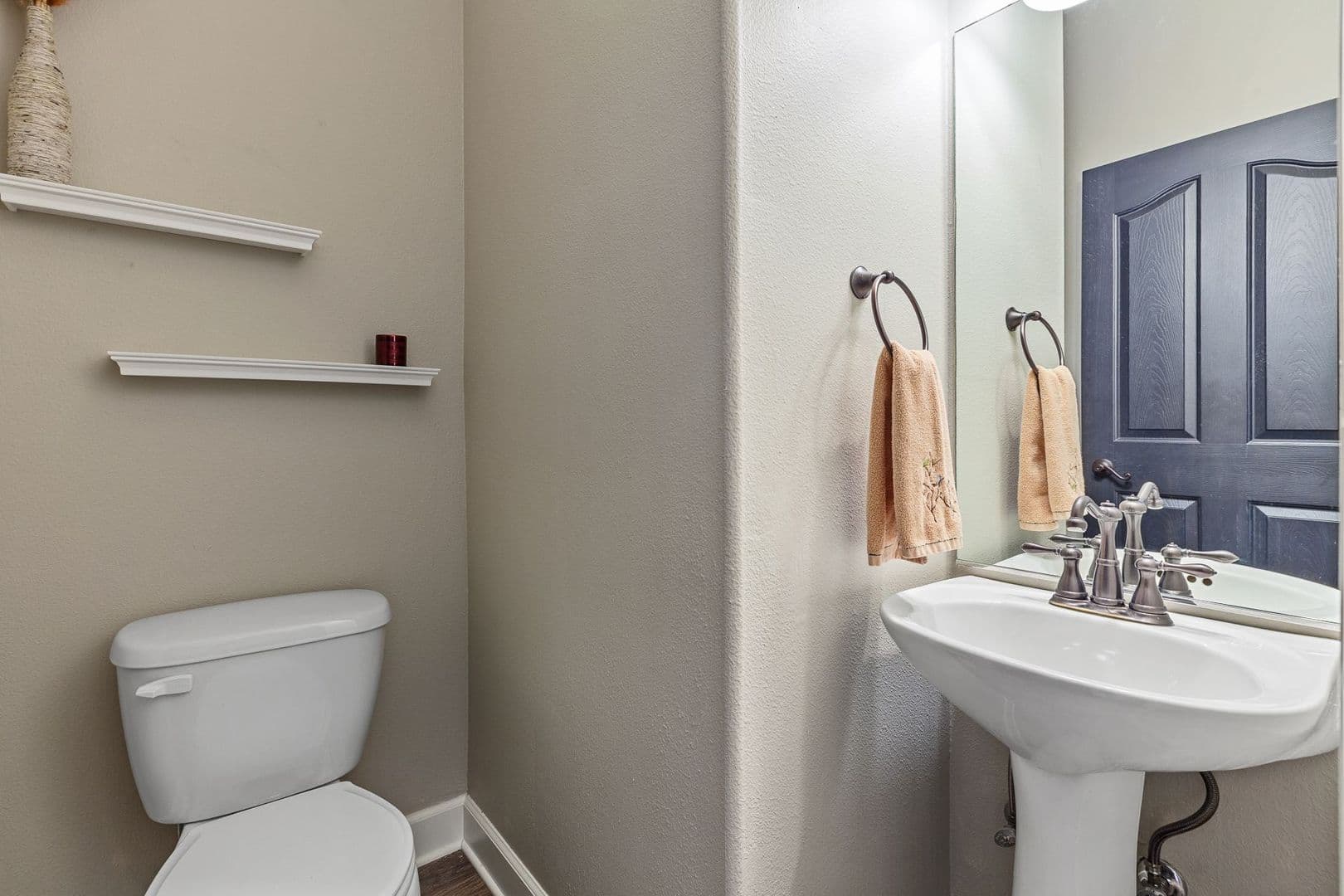 CDA Townhome: 968 W. Willow Lake Lp.