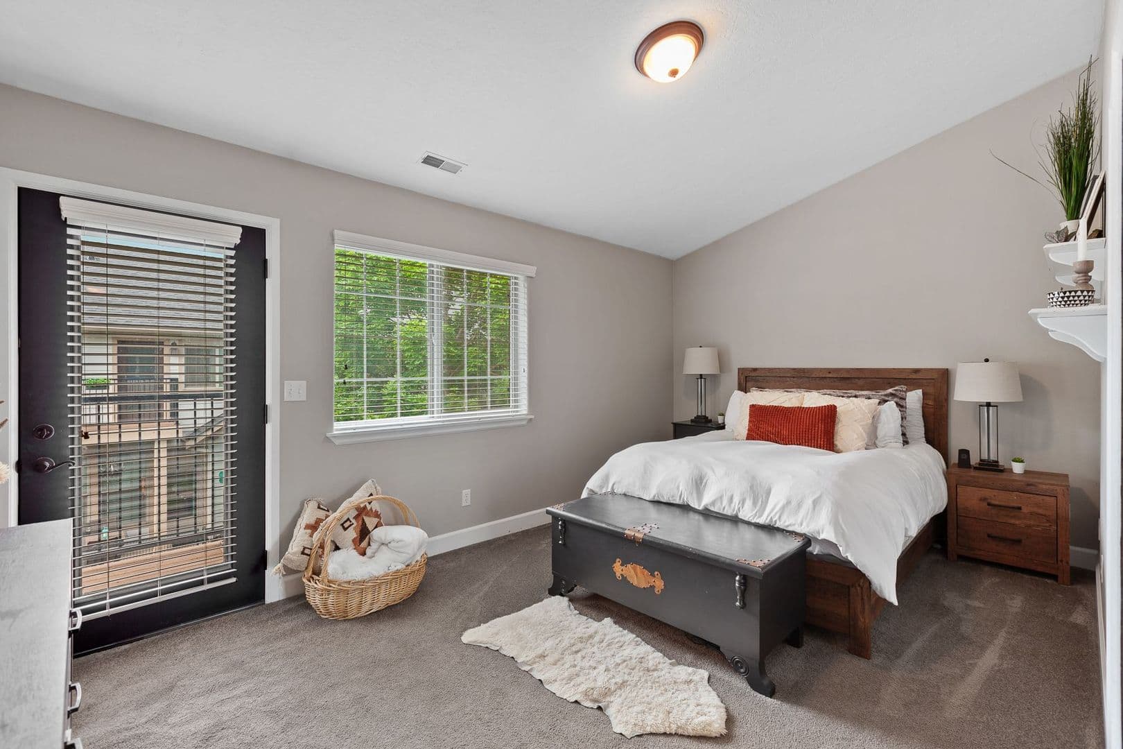 CDA Townhome: 968 W. Willow Lake Lp.